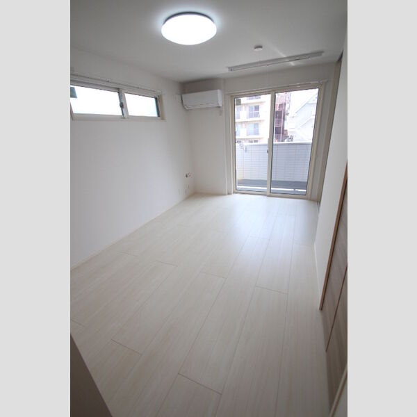 居室・リビング (202　LDK11.6帖)