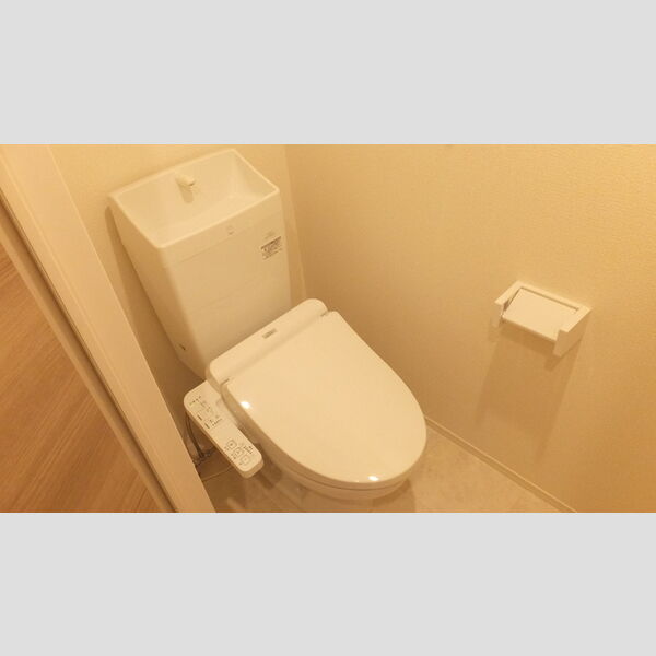 トイレ (302　トイレ)