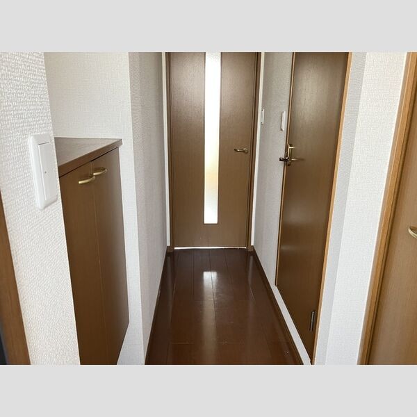 玄関 (玄関)