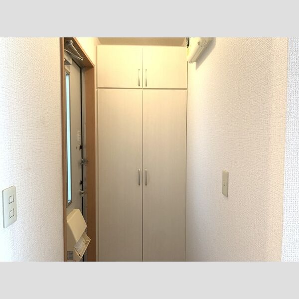 玄関 (A105　玄関)