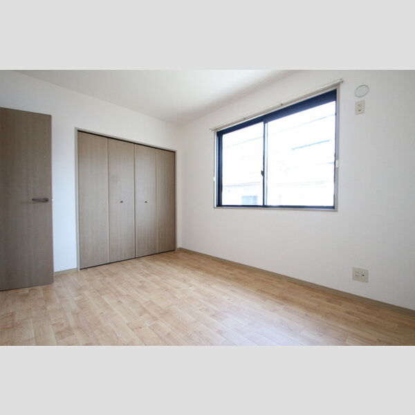 その他 (洋室/6帖)