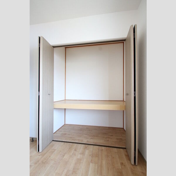 収納 (洋室/6帖/クローゼット)