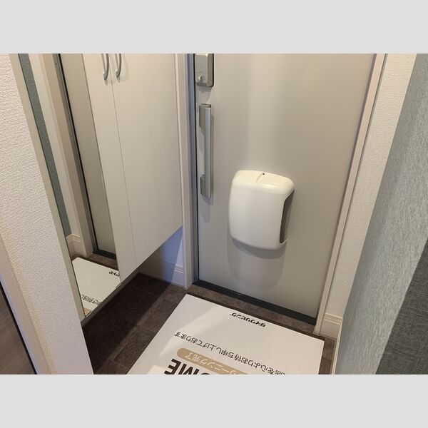 玄関 (A101　玄関)