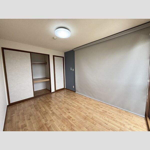 その他 (洋室)