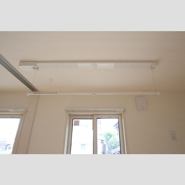 その他 (室内物干し)