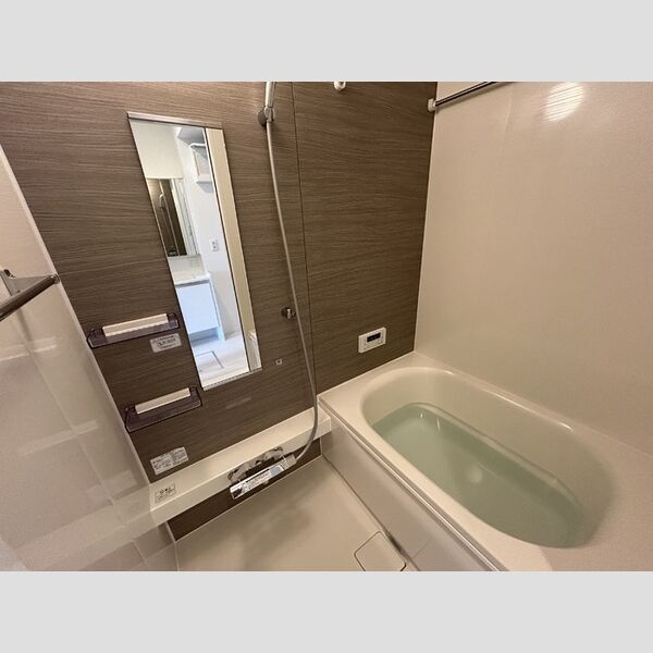 バス (浴室)