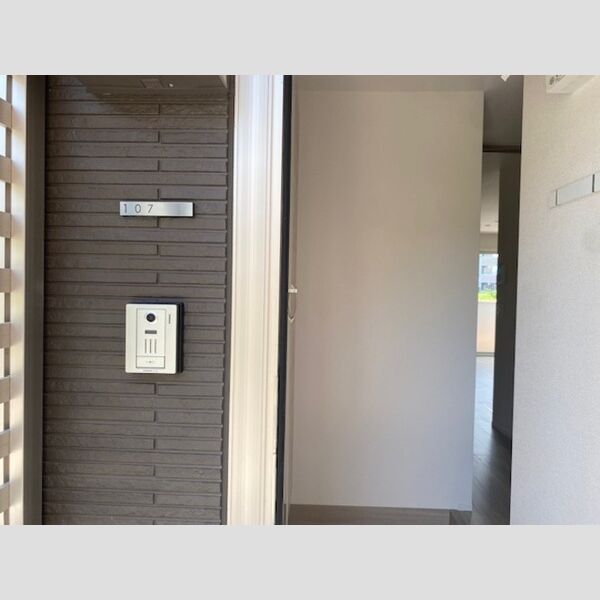 玄関 (玄関)