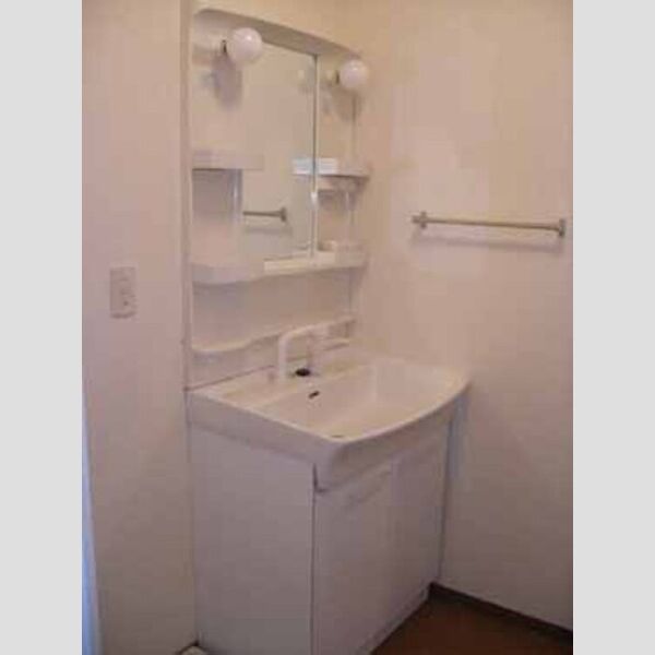 洗面所 (シャンプードレッサー)