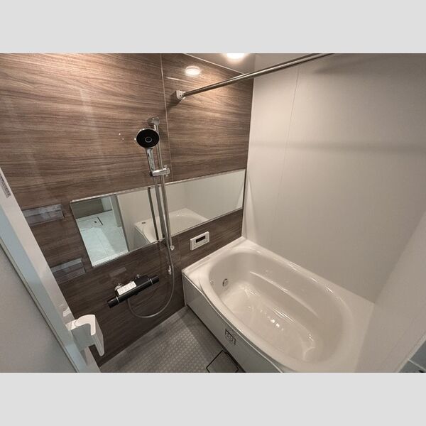 バス (ユニットバス)