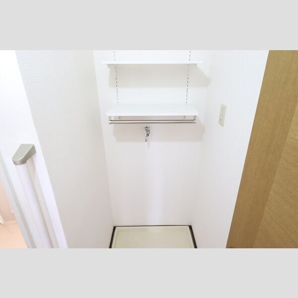 洗面所 (201　室内洗濯機置き場)