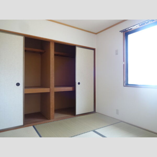 収納 (101 押入)