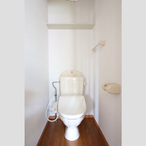 トイレ (温水洗浄暖房便座)