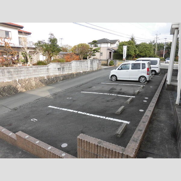駐車場 (駐車場)