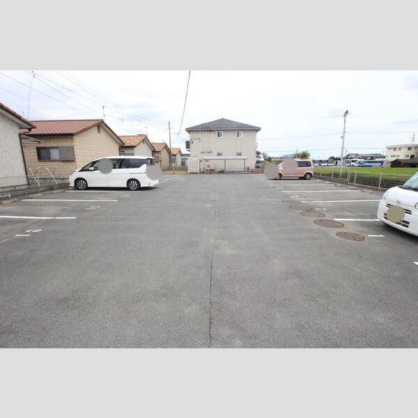 駐車場 (駐車場)