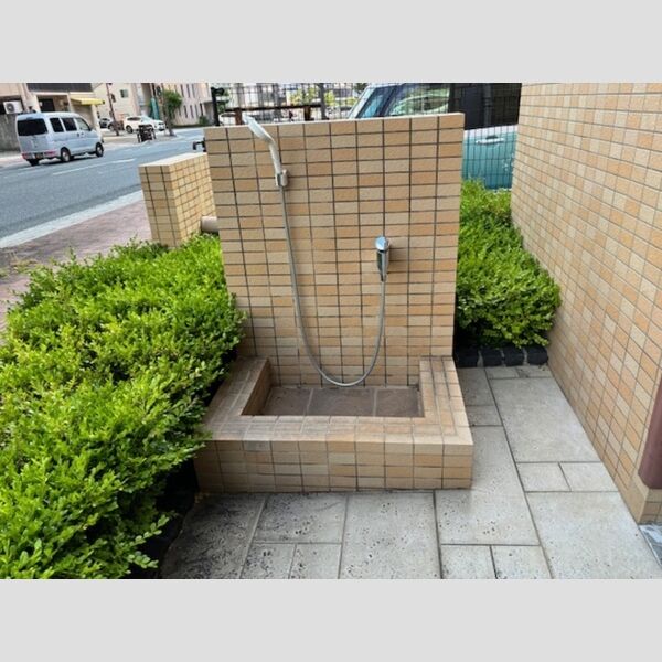 現地周辺 (ペット足洗い場)
