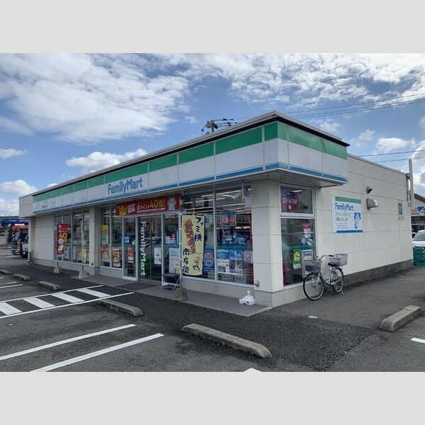現地周辺 (ファミリーマート筑後東山ノ井店まで102m)