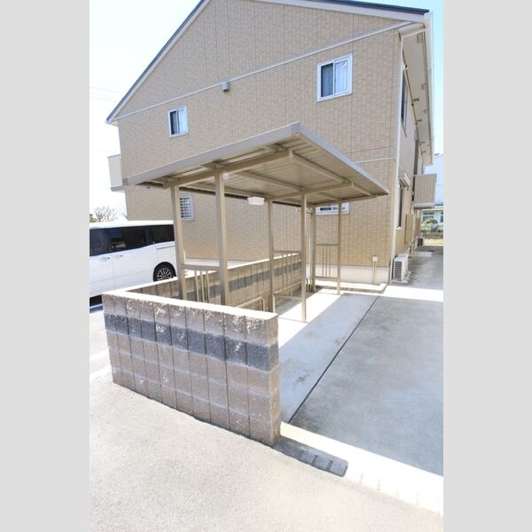 現地周辺 (駐輪場)