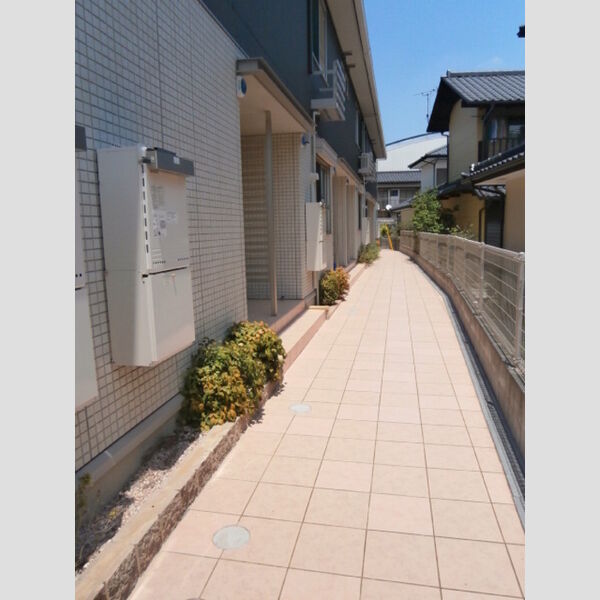 エントランス (エントランス)