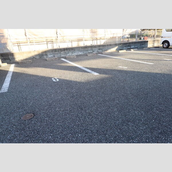 駐車場 (メゾン・ド・ルーラルⅡ　駐車場)