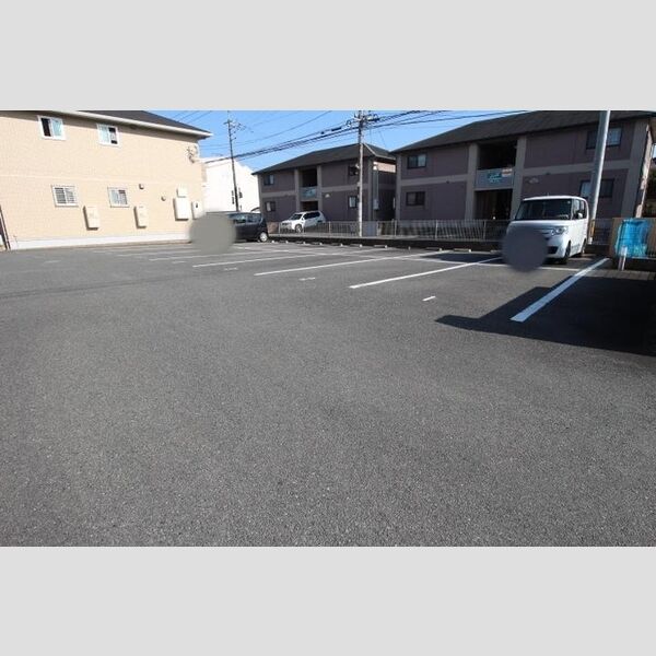 駐車場 (駐車場)