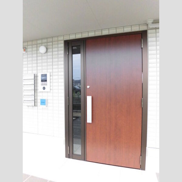 エントランス (オートロック付きエントランス)