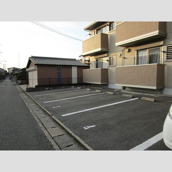 駐車場 (駐車場)