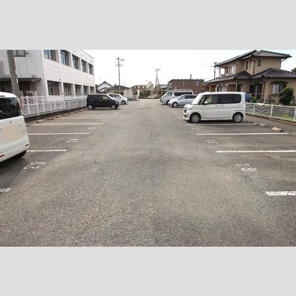 駐車場 (駐車場)