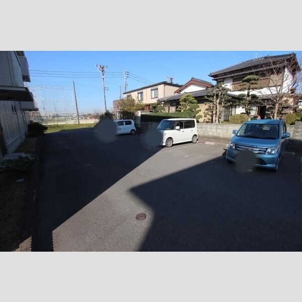 駐車場 (駐車場)