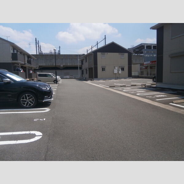 駐車場 (駐車場)