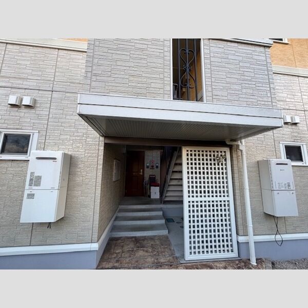 エントランス (エントランス)