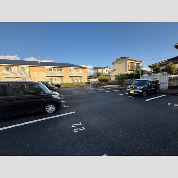 駐車場 (駐車場)