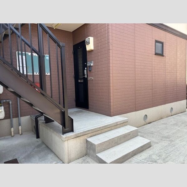 エントランス (エントランス)