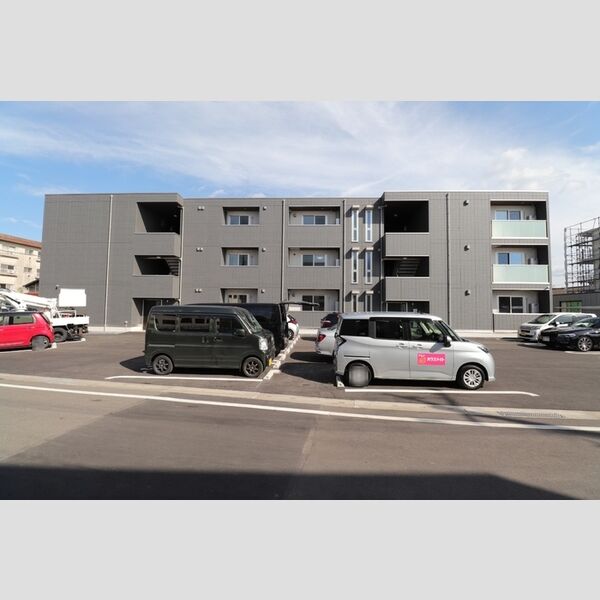 駐車場 (駐車場)