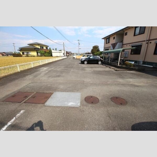 駐車場 (駐車場)