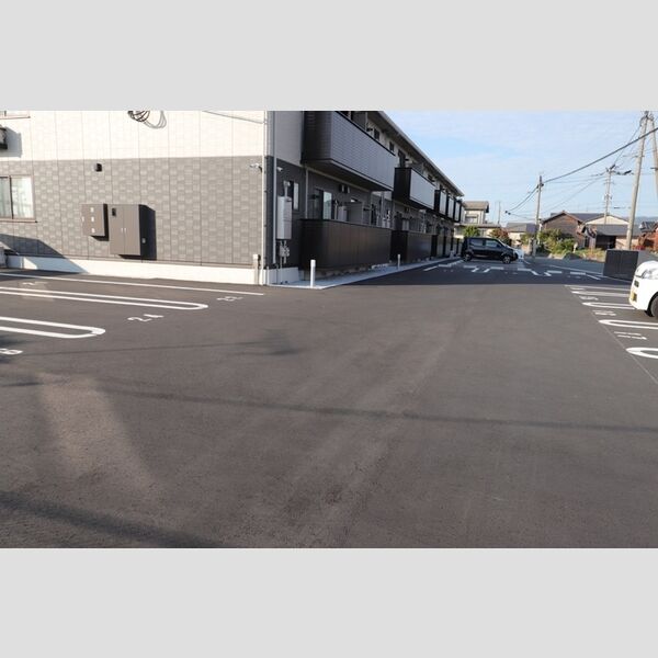駐車場 (駐車場)