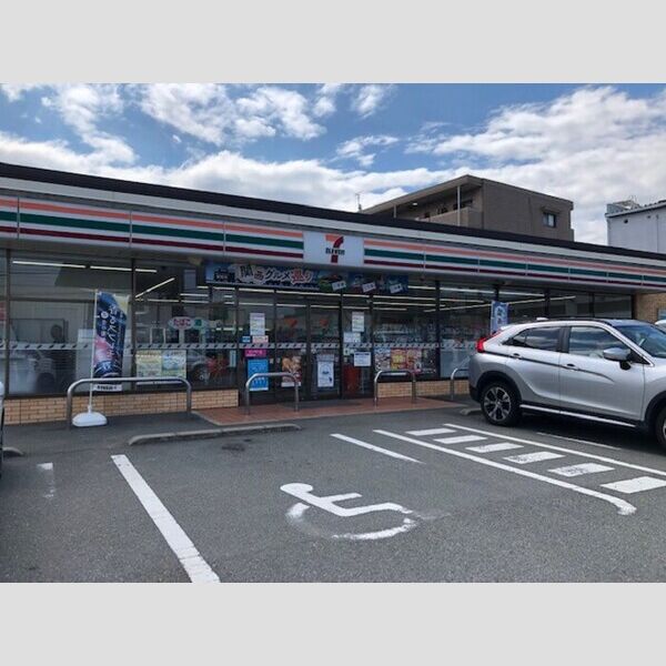 現地周辺 (セブンイレブン久留米合川大橋店まで229m)