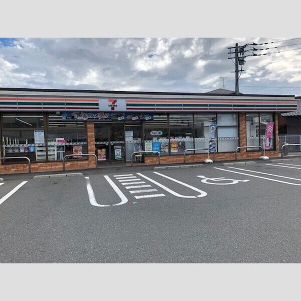 現地周辺 (セブンイレブン朝倉一ツ木大通り店まで521m)