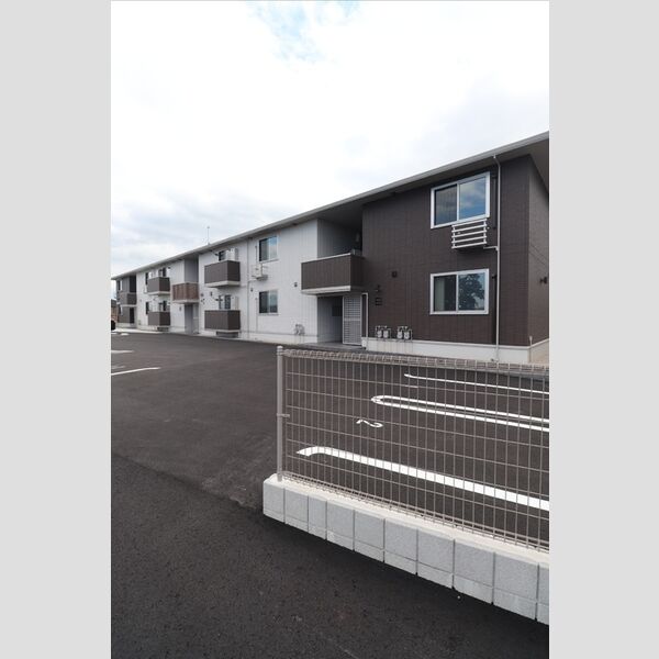 建物外観 (ディールームネクスト小郡　建物外観)