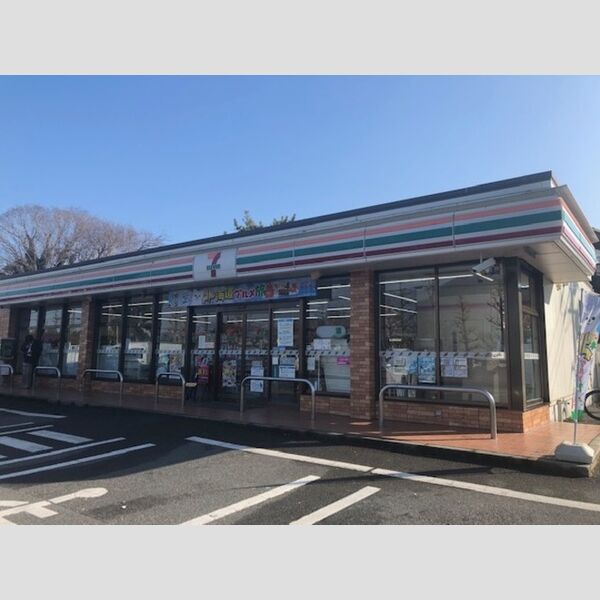 現地周辺 (セブンイレブン久留米中央公園前店まで293m)