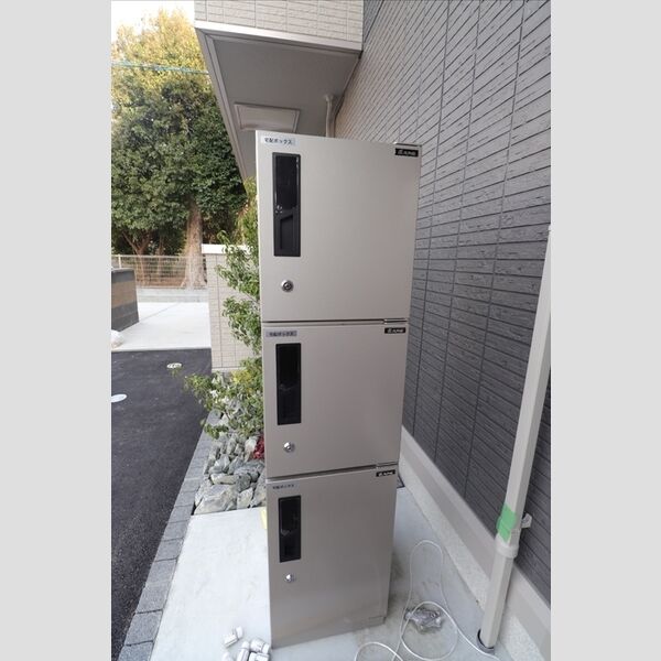 現地周辺 (宅配ボックス)