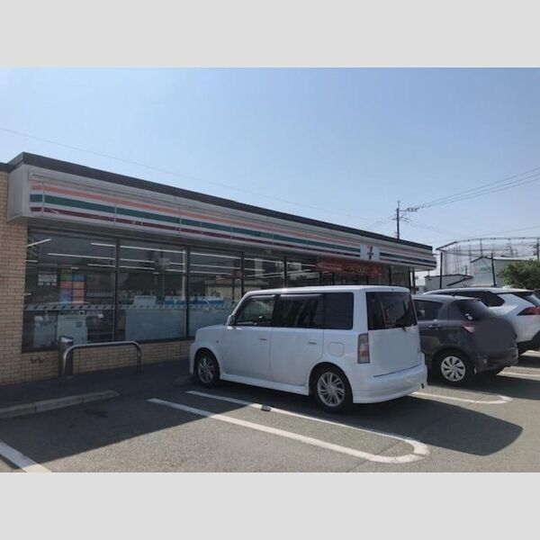 現地周辺 (セブンイレブン久留米野中中通り店まで189m)