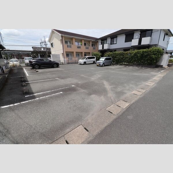 駐車場 (駐車場)