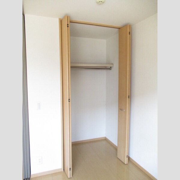 収納 (101 クローゼット)