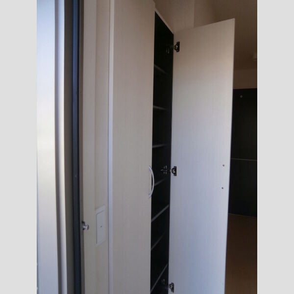 玄関 (トールタイプシューズボックス)