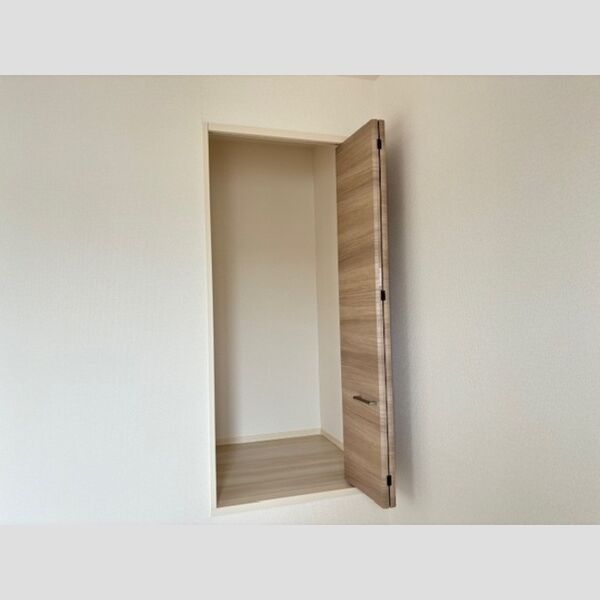 その他 (202号　収納)