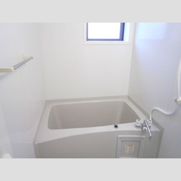 バス (107　浴室)