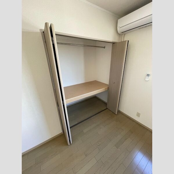 収納 (106　クローゼット)
