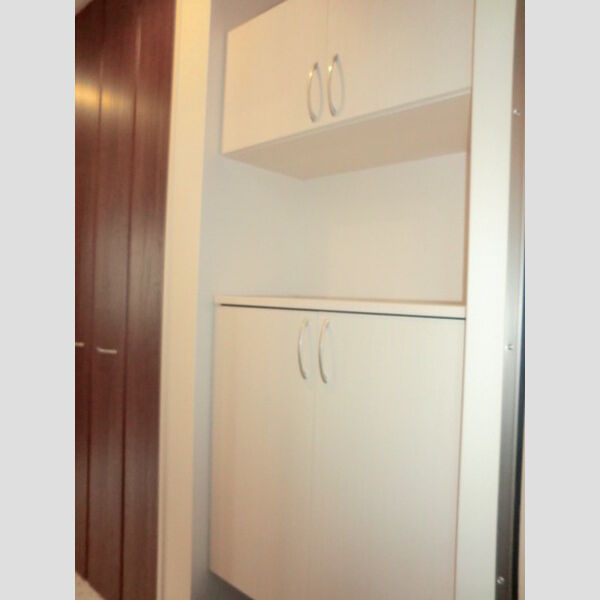 玄関 (シューズBOX)