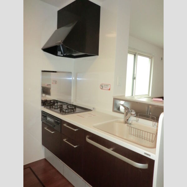 キッチン (対面式3口システムキッチン(グリル付き))