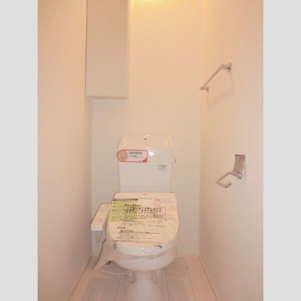 トイレ (温水洗浄便座)